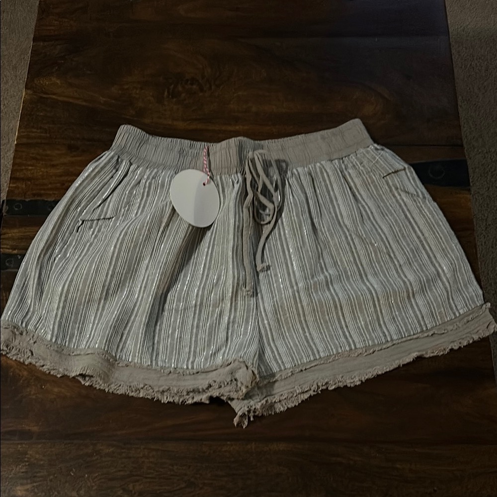 Stylish Taupe Women's Shorts